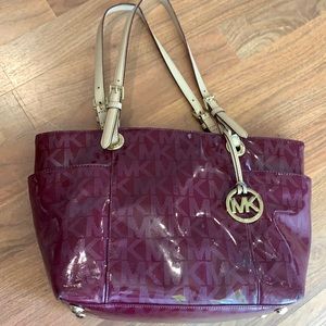 Garnet Michael Kors bag